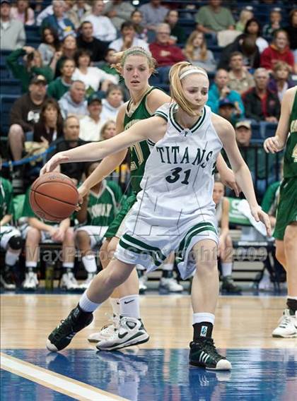 Thumbnail 2 in La Costa Canyon vs Poway (SDS D1 Final) photogallery.