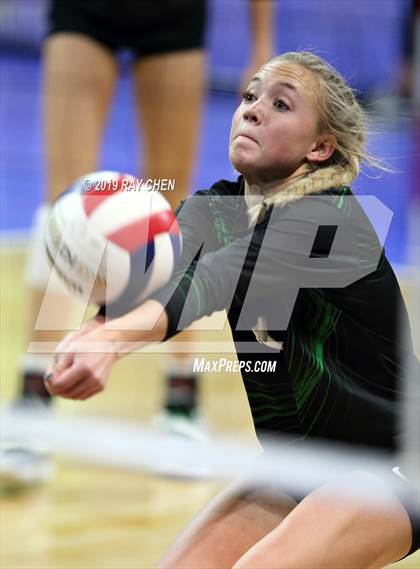 Thumbnail 2 in Fleming vs. La Veta (CHSAA 1A State Playoff) photogallery.