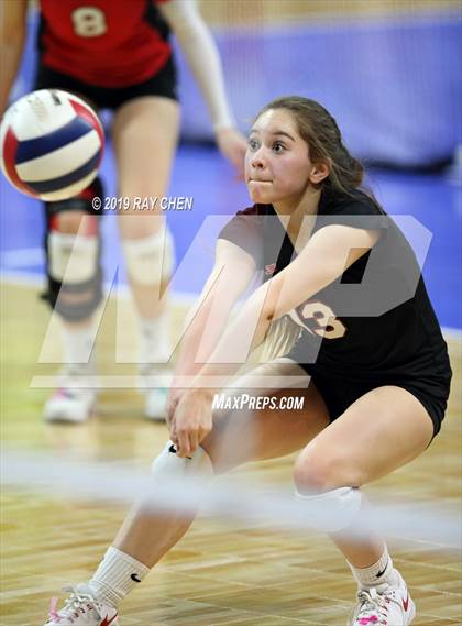 Thumbnail 3 in Fleming vs. La Veta (CHSAA 1A State Playoff) photogallery.