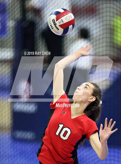 Thumbnail 1 in Fleming vs. La Veta (CHSAA 1A State Playoff) photogallery.