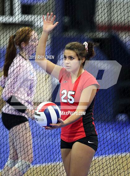 Thumbnail 2 in Fleming vs. La Veta (CHSAA 1A State Playoff) photogallery.