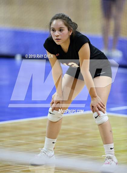 Thumbnail 1 in Fleming vs. La Veta (CHSAA 1A State Playoff) photogallery.