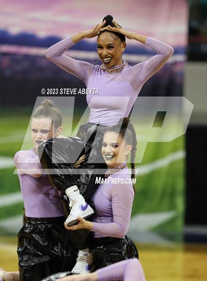 Thumbnail 2 in Fruita Monument CHSAA Spirit Hip Hop photogallery.