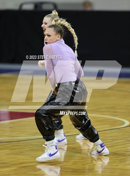 Thumbnail 3 in Fruita Monument CHSAA Spirit Hip Hop photogallery.
