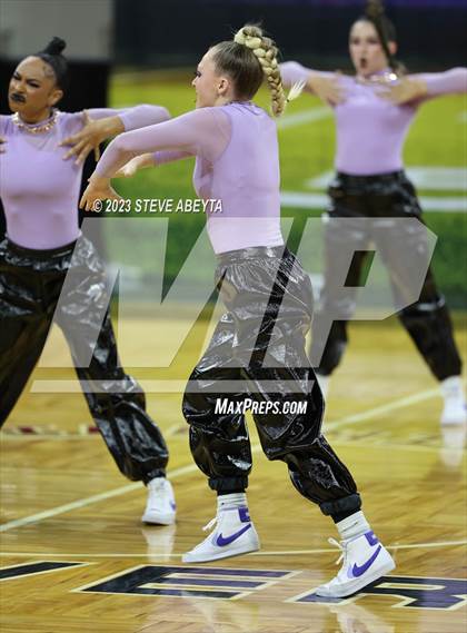 Thumbnail 2 in Fruita Monument CHSAA Spirit Hip Hop photogallery.