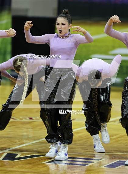 Thumbnail 1 in Fruita Monument CHSAA Spirit Hip Hop photogallery.