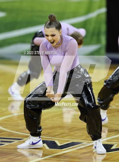 Thumbnail 1 in Fruita Monument CHSAA Spirit Hip Hop photogallery.