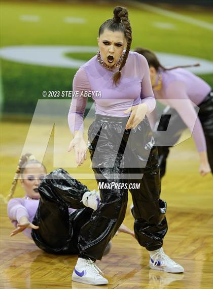 Thumbnail 1 in Fruita Monument CHSAA Spirit Hip Hop photogallery.