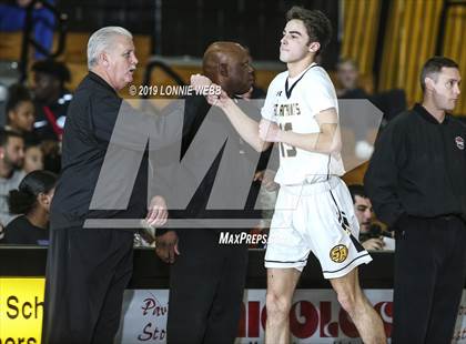 Thumbnail 3 in Trinity Catholic vs St. Anthony's (New York Holiday Invitational) photogallery.