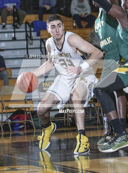 Thumbnail 1 in Trinity Catholic vs St. Anthony's (New York Holiday Invitational) photogallery.