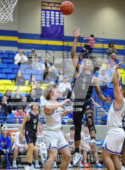 Thumbnail 3 in Childress vs Douglass (Lipan HD Howard Classic) photogallery.