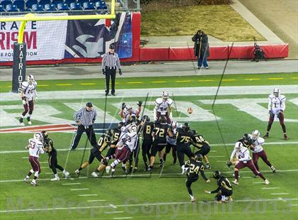 Thumbnail 1 in Northbridge vs. Bishop Fenwick (MIAA Division 5 Final) photogallery.