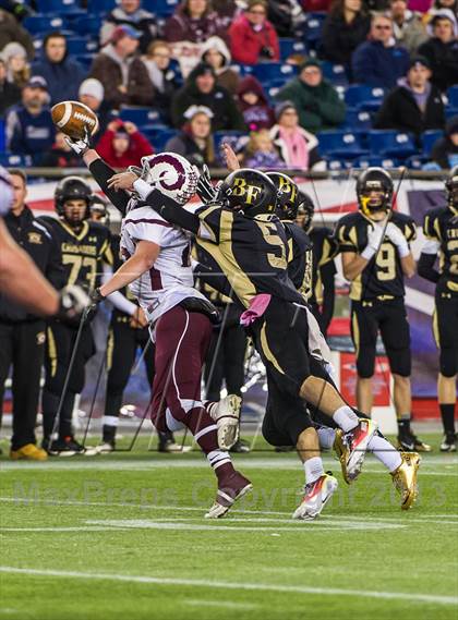 Thumbnail 2 in Northbridge vs. Bishop Fenwick (MIAA Division 5 Final) photogallery.