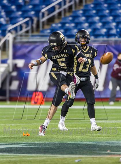 Thumbnail 2 in Northbridge vs. Bishop Fenwick (MIAA Division 5 Final) photogallery.