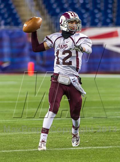 Thumbnail 2 in Northbridge vs. Bishop Fenwick (MIAA Division 5 Final) photogallery.