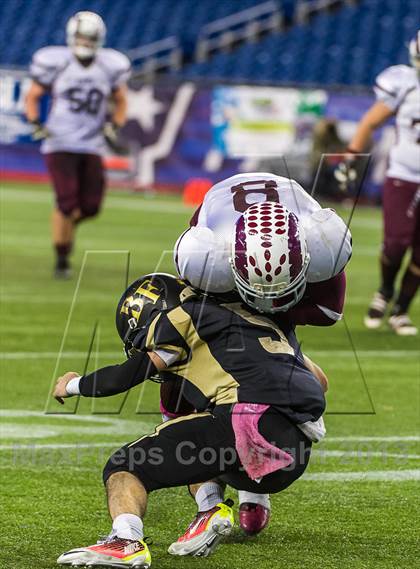 Thumbnail 2 in Northbridge vs. Bishop Fenwick (MIAA Division 5 Final) photogallery.