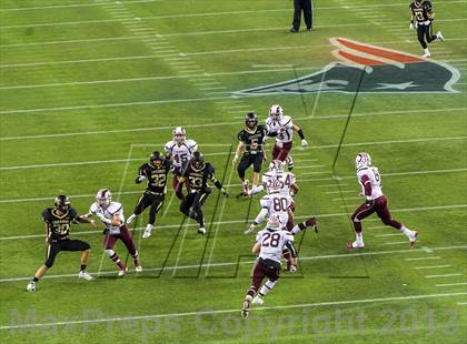 Thumbnail 2 in Northbridge vs. Bishop Fenwick (MIAA Division 5 Final) photogallery.