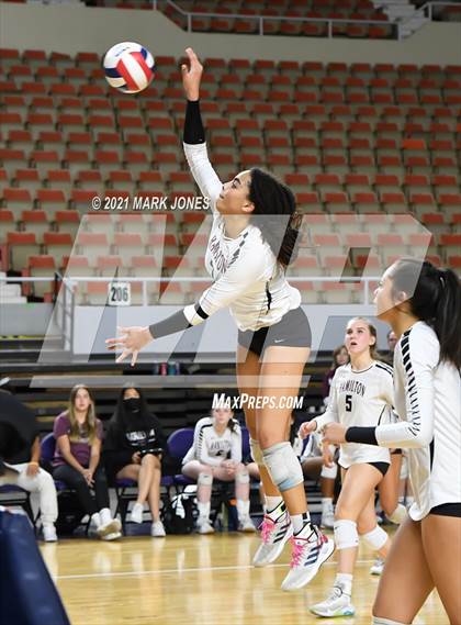Thumbnail 3 in Hamilton vs. O'Connor (AIA 6A Final)  photogallery.