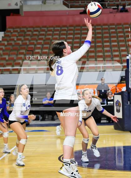 Thumbnail 2 in Hamilton vs. O'Connor (AIA 6A Final)  photogallery.