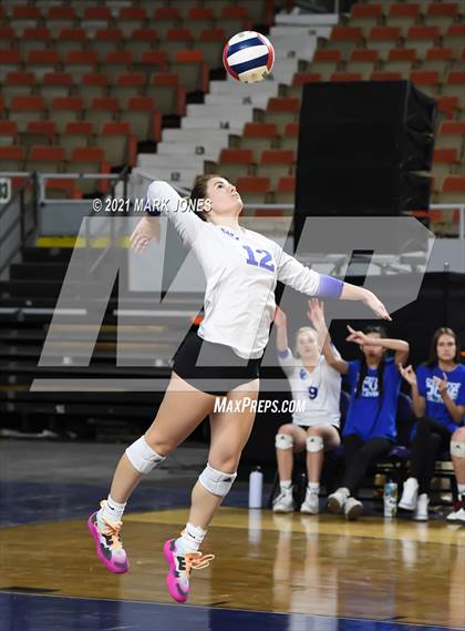 Thumbnail 1 in Hamilton vs. O'Connor (AIA 6A Final)  photogallery.
