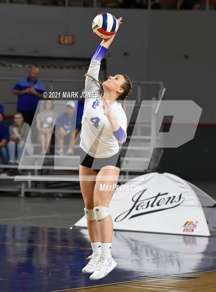Thumbnail 2 in Hamilton vs. O'Connor (AIA 6A Final)  photogallery.