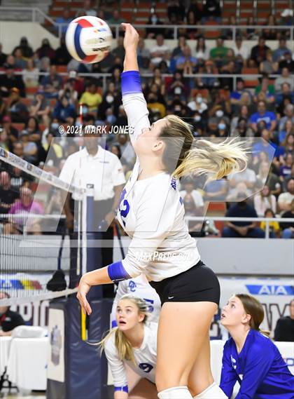 Thumbnail 3 in Hamilton vs. O'Connor (AIA 6A Final)  photogallery.