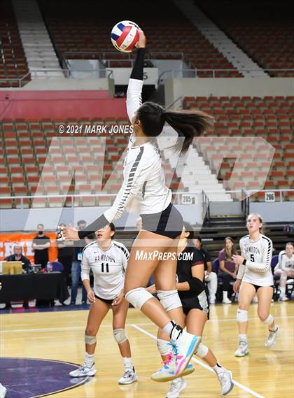 Thumbnail 2 in Hamilton vs. O'Connor (AIA 6A Final)  photogallery.