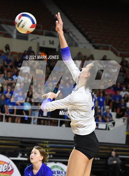 Thumbnail 3 in Hamilton vs. O'Connor (AIA 6A Final)  photogallery.