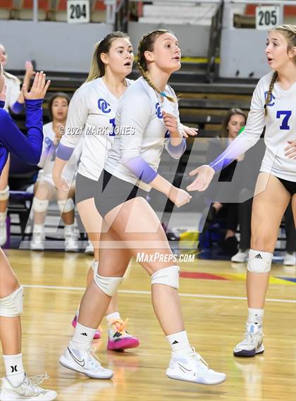 Thumbnail 2 in Hamilton vs. O'Connor (AIA 6A Final)  photogallery.