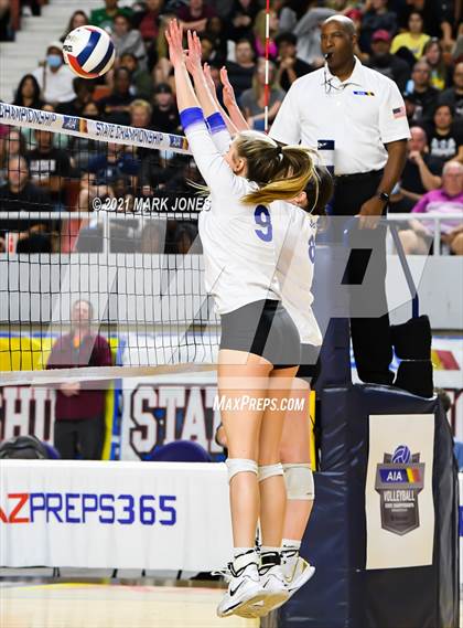 Thumbnail 3 in Hamilton vs. O'Connor (AIA 6A Final)  photogallery.