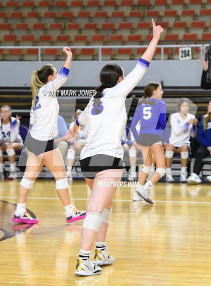 Thumbnail 1 in Hamilton vs. O'Connor (AIA 6A Final)  photogallery.