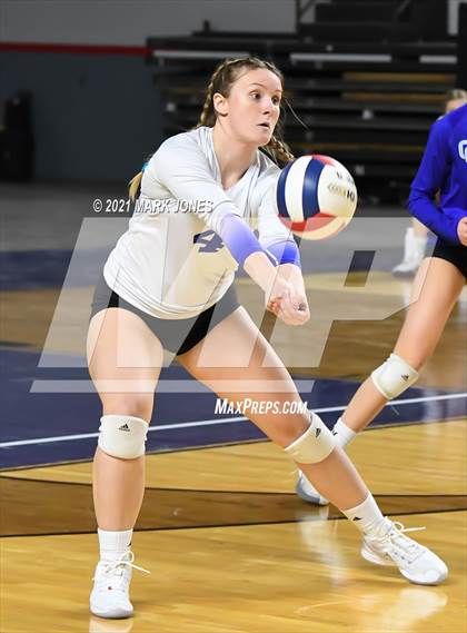 Thumbnail 1 in Hamilton vs. O'Connor (AIA 6A Final)  photogallery.