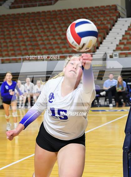 Thumbnail 2 in Hamilton vs. O'Connor (AIA 6A Final)  photogallery.