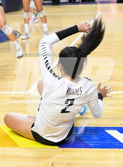 Thumbnail 3 in Hamilton vs. O'Connor (AIA 6A Final)  photogallery.