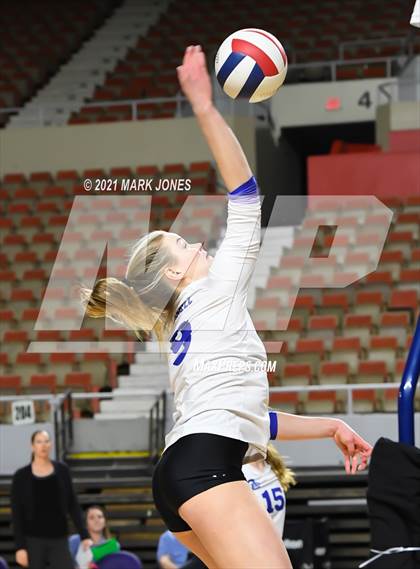 Thumbnail 3 in Hamilton vs. O'Connor (AIA 6A Final)  photogallery.