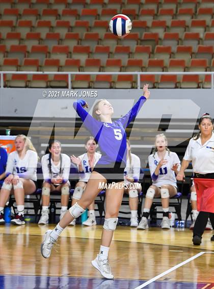 Thumbnail 2 in Hamilton vs. O'Connor (AIA 6A Final)  photogallery.