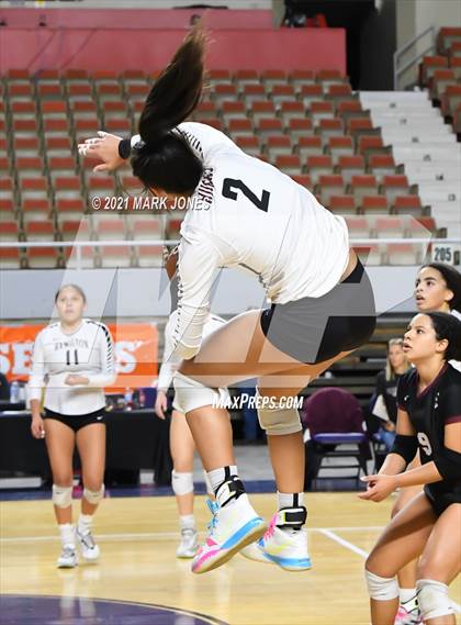 Thumbnail 1 in Hamilton vs. O'Connor (AIA 6A Final)  photogallery.