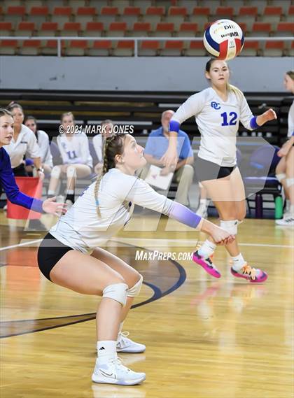 Thumbnail 3 in Hamilton vs. O'Connor (AIA 6A Final)  photogallery.