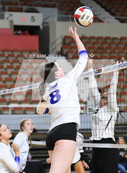 Thumbnail 2 in Hamilton vs. O'Connor (AIA 6A Final)  photogallery.
