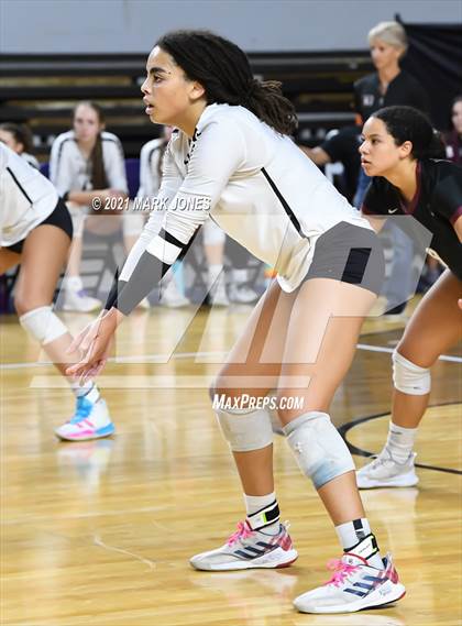 Thumbnail 3 in Hamilton vs. O'Connor (AIA 6A Final)  photogallery.
