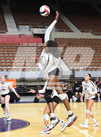 Thumbnail 3 in Hamilton vs. O'Connor (AIA 6A Final)  photogallery.
