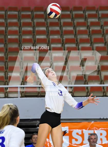 Thumbnail 1 in Hamilton vs. O'Connor (AIA 6A Final)  photogallery.