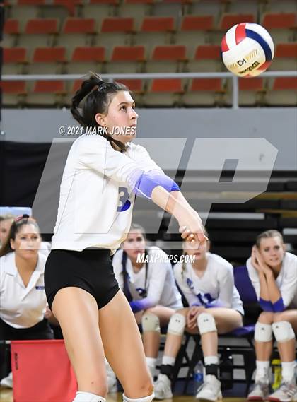 Thumbnail 3 in Hamilton vs. O'Connor (AIA 6A Final)  photogallery.