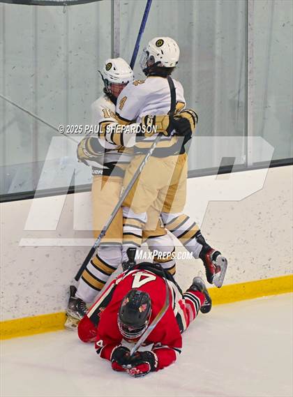 Thumbnail 3 in Monarch vs. Denver East - CHSAA 5A Quarterfinals photogallery.