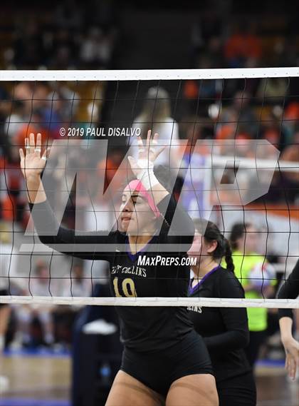 Thumbnail 2 in Valor Christian vs. Fort Collins (CHSAA 5A Semi-Final) photogallery.
