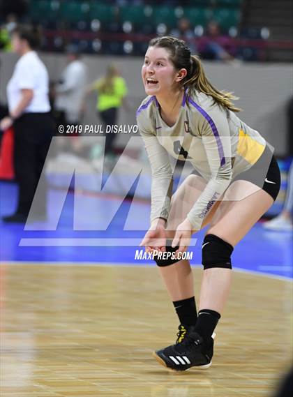 Thumbnail 2 in Valor Christian vs. Fort Collins (CHSAA 5A Semi-Final) photogallery.