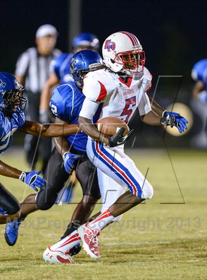 Thumbnail 1 in Fort Dorchester @ Cane Bay photogallery.