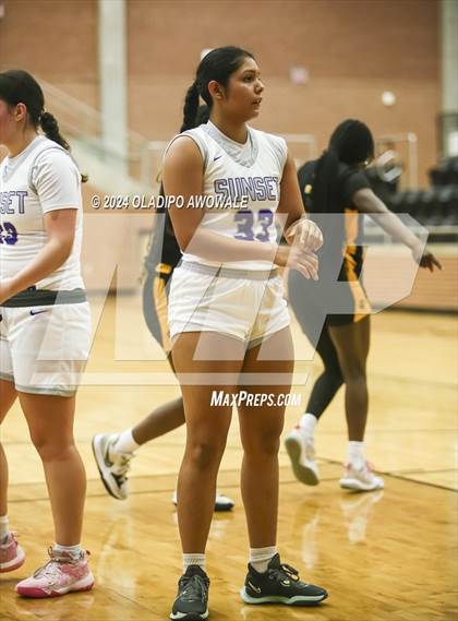 Thumbnail 2 in Forney @ Sunset (Forney Tournament) photogallery.
