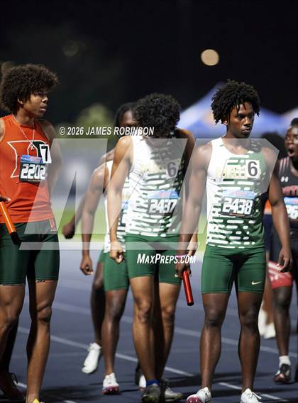 Thumbnail 3 in FHSAA Class 3A Final (4x400m) photogallery.