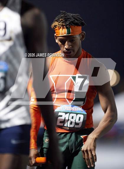 Thumbnail 1 in FHSAA Class 3A Final (4x400m) photogallery.